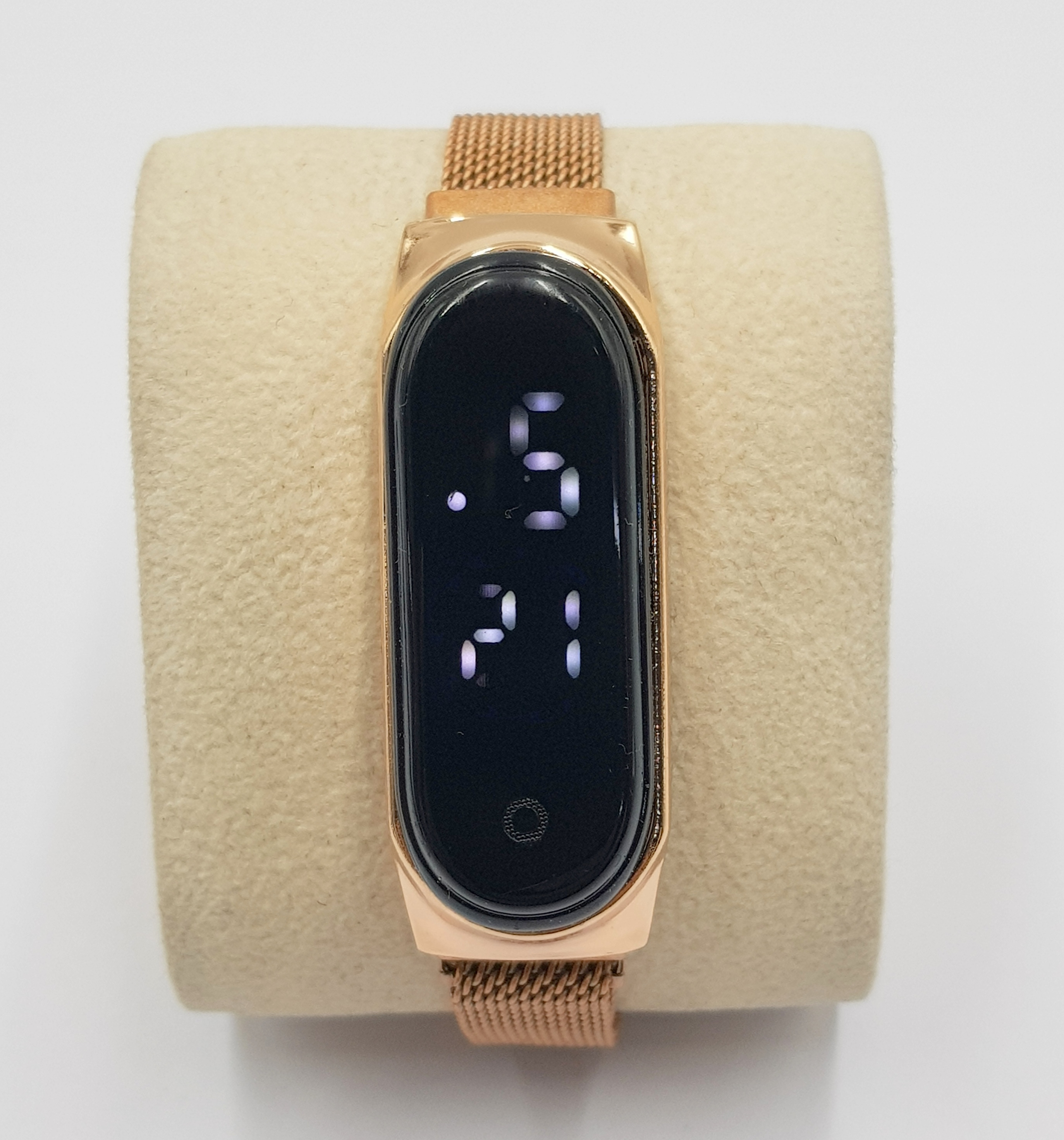 LED Watch Magnetic Waterproof Women's Wrist Watches Waterproof Slim Ring Gifts