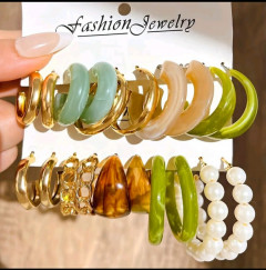 [AI38] 10PAIRS SET OF DELICATE HOOP EARRINGS RESIN IMITATION PEARL CHAIN DESIGN