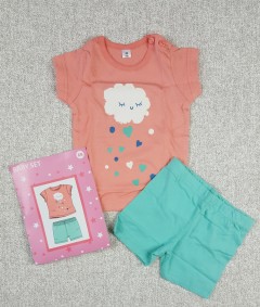 Girls Top And Shorts Set ( 6 to 15 Months )