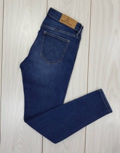 CLASSIC Womens Jeans (28 to 34 EUR )
