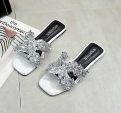 Ladies Slippers ( SILVER ) (36 to 40)